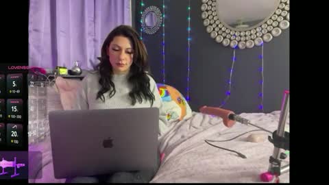 nextdoor_barbie online show from 02.11.25