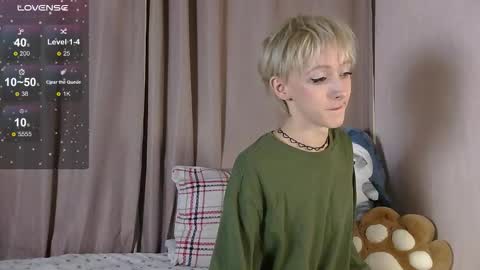 Snapshot of nextvibe1 chatting on 02.13.26 NextVibe1 online show from 02.13.26