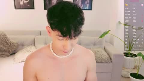 Snapshot of neythan__blaze chatting on 10.15.25   online show from 10.15.25