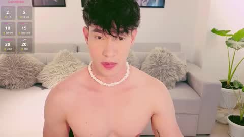 Snapshot of neythan__blaze chatting on 10.27.25   online show from 10.27.25