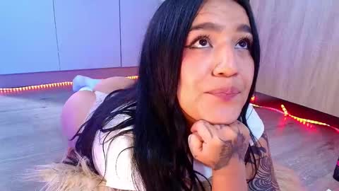 Snapshot of neytiri_san chatting on 04.24.26 Valery Gonzales online show from 04.24.26