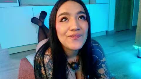 Snapshot of neytiri_san chatting on 05.07.26 Valery Gonzales online show from 05.07.26