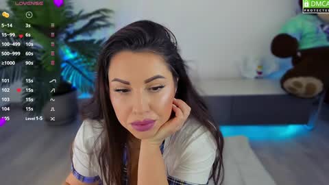 Snapshot of neytirii chatting on 12.16.24 Neytirii online show from 12.16.24