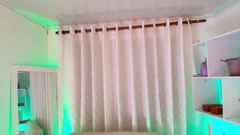  Angie   Instagram  angie julianac add me online show from 02.20.26