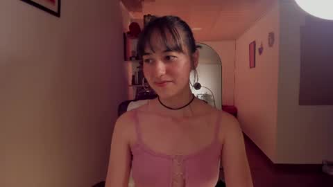 Snapshot of nia_blaze chatting on 07.24.26 Nia online show from 07.24.26