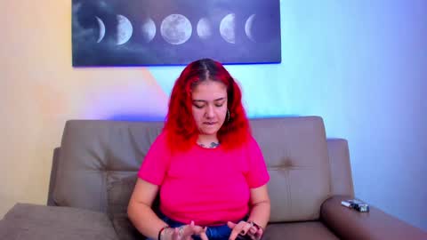 Estefani  online show from 12.30.24