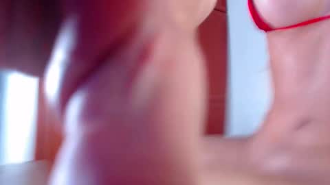 niabussethxxx online show from 12.04.24