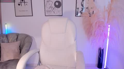 Nia online show from 11.01.25