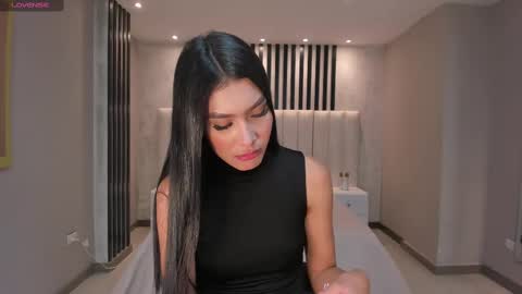 Call me Nia  online show from 02.27.25