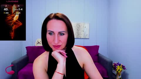 niasmithh online show from 12.04.24