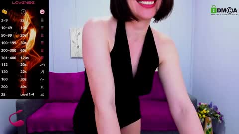 niasmithh online show from 02.26.25