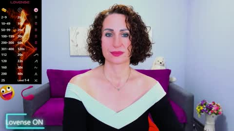 niasmithh online show from 11.13.25