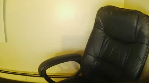 Nicci babyyy online show from 11.18.25