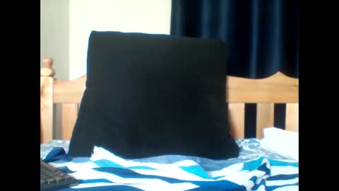 Snapshot of niceass_95 chatting on 10.07.25 gabby online show from 10.07.25