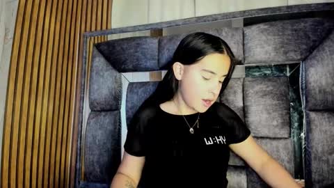 Luna online show from 12.13.25