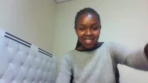 Snapshot of nicemillow chatting on 12.09.24 nicemillow online show from 12.09.24