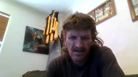 Snapshot of niceozziecockxxx chatting on 01.29.25 Sexiishaine online show from 01.29.25