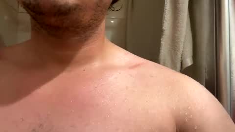 Snapshot of niceverg chatting on 11.10.25 xxx online show from 11.10.25