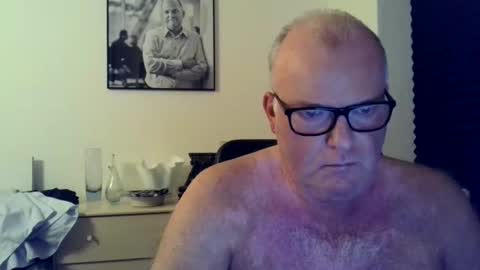 Snapshot of nicexxdane chatting on 12.02.24 nicexxdane online show from 12.02.24