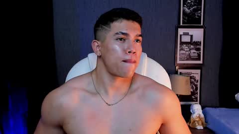 nick fenix online show from 09.23.25