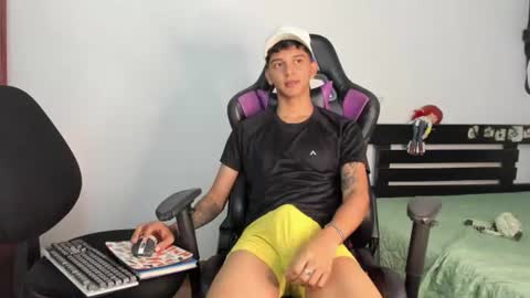 Snapshot of nick_greey chatting on 07.02.26 Frank online show from 07.02.26