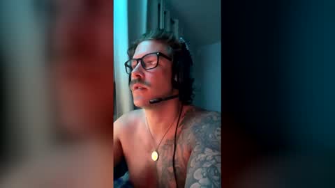 Cakedcouple  OF - Yourtattedcutie  qurlynfit online show from 02.12.26