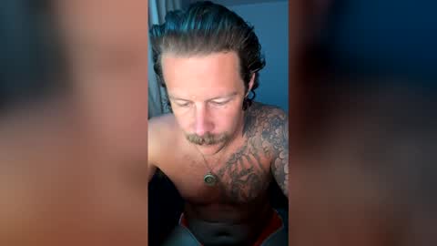 Snapshot of nickandmeg chatting on 04.28.26 Cakedcouple OF - Yourtattedcutie qurlynfit online show from 04.28.26
