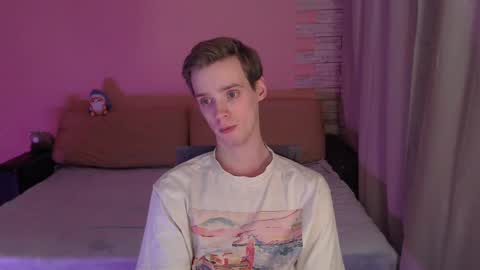 Snapshot of nickandmolly chatting on 03.03.25 nick and molly online show from 03.03.25