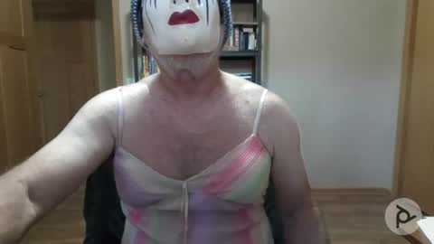 Snapshot of nickibabe1980 chatting on 06.15.26 nickibabe1980 online show from 06.15.26