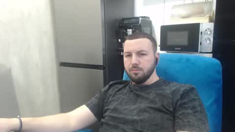 Snapshot of nickolas22 chatting on 02.26.26 Julian online show from 02.26.26