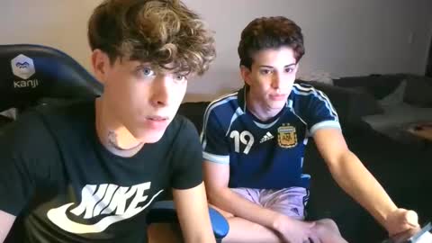 Snapshot of nickvox_ chatting on 03.30.26 nickvox_ online show from 03.30.26