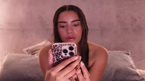 nicky and blake online show from 11.22.25