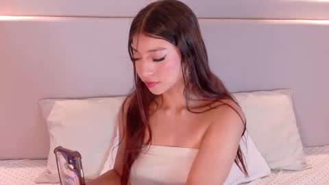 Snapshot of nicky_belmonth chatting on 02.26.25 nicky_belmonth online show from 02.26.25