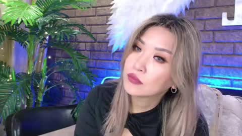 Snapshot of nicky_owl chatting on 03.09.25 Today is my 41st birthday  And in 2 hours Im waiting for you on the stream Stock up on tokens and a good mood Nicky online show from 03.09.25