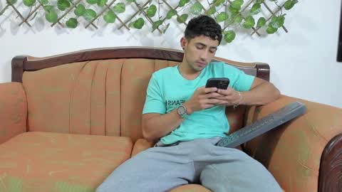 Snapshot of nicky_vance chatting on 12.21.24 nicky online show from 12.21.24