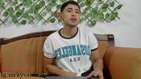 Snapshot of nicky_vance chatting on 01.02.25 nicky online show from 01.02.25