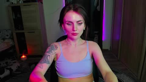 Nicky Weekends online show from 02.10.25