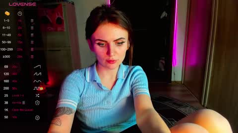 Nicky Weekends online show from 02.28.25