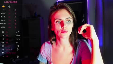 Nicky Weekends online show from 03.06.25