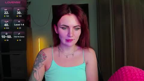 Nicky Weekends online show from 09.20.25