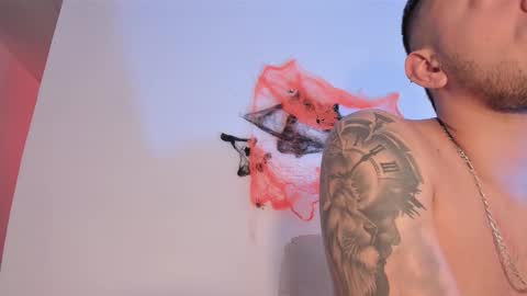 Nicolas online show from 11.02.25