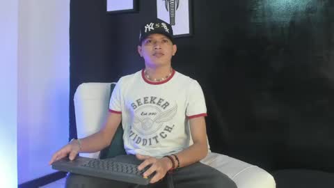 nico_saint_ online show from 06.01.26