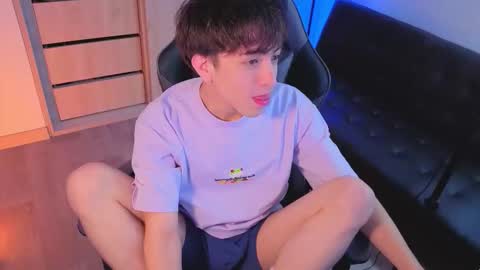 Nicolas online show from 10.15.25