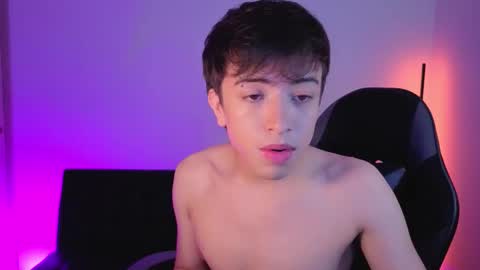 Nicolas online show from 11.26.25