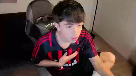 Snapshot of nicoisonline chatting on 02.27.26 Nicolas online show from 02.27.26