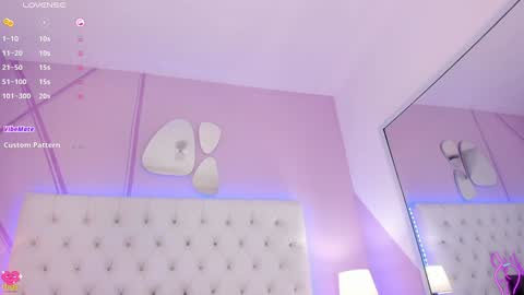 Nicol  online show from 01.16.25