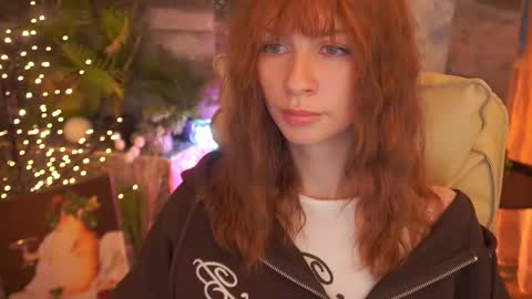 Nicol Moonn online show from 02.27.26