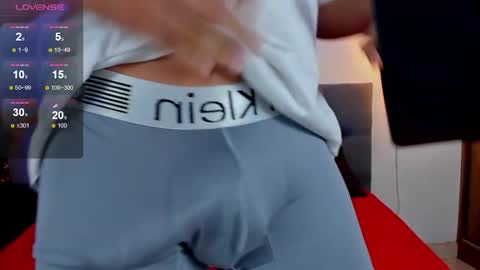 nicolas_james_sc online show from 10.10.25