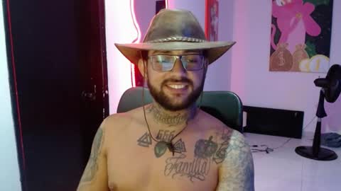 Snapshot of nicolas_torres99 chatting on 12.15.24 nicolas online show from 12.15.24