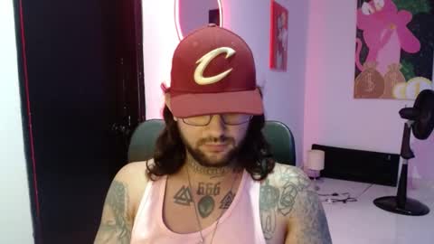 Snapshot of nicolas_torres99 chatting on 12.20.24 nicolas online show from 12.20.24